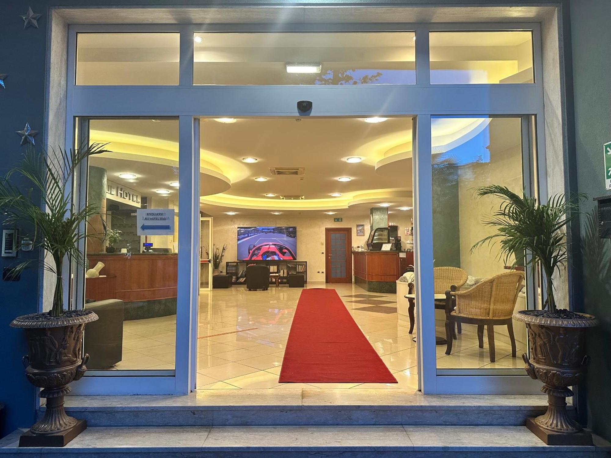 Blue Hotel 체제나티코 외부 사진