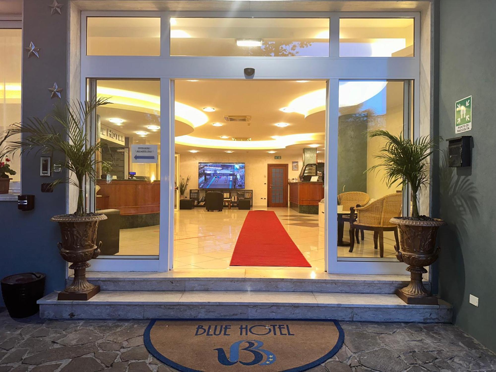Blue Hotel 체제나티코 외부 사진